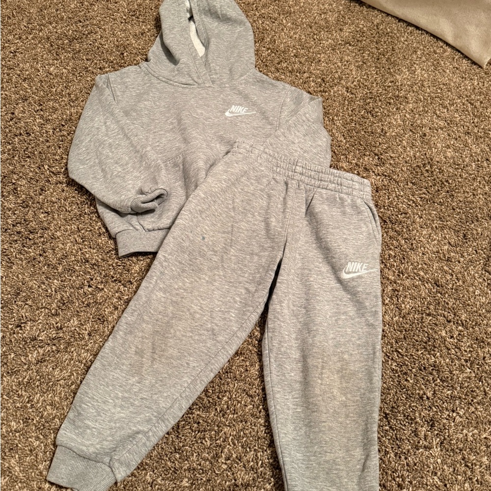Nike Kids Gray Sweatpants and Hoodie Set